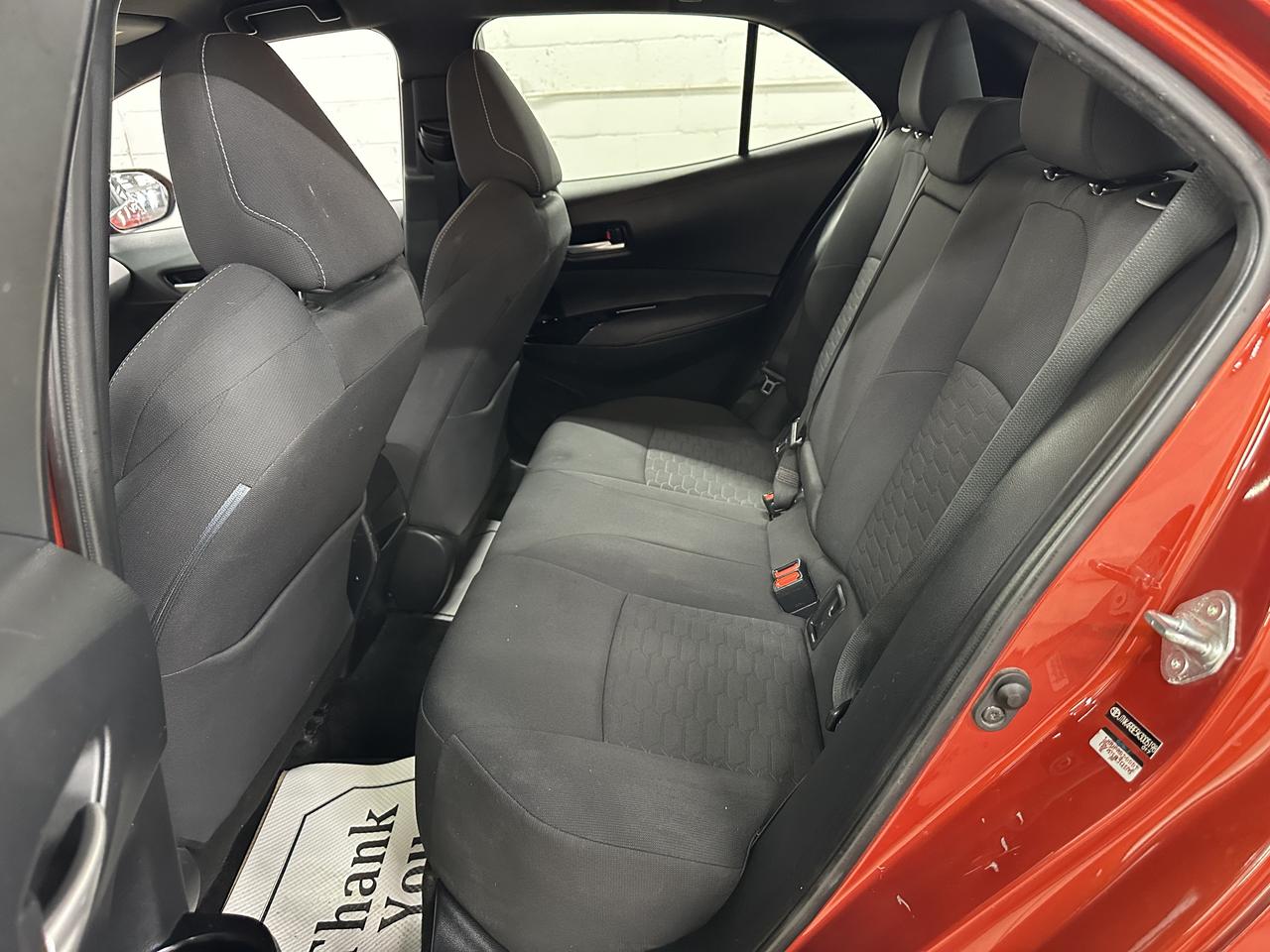 2019 Toyota Corolla SE - Apple CarPlay - Heated Seats Photo