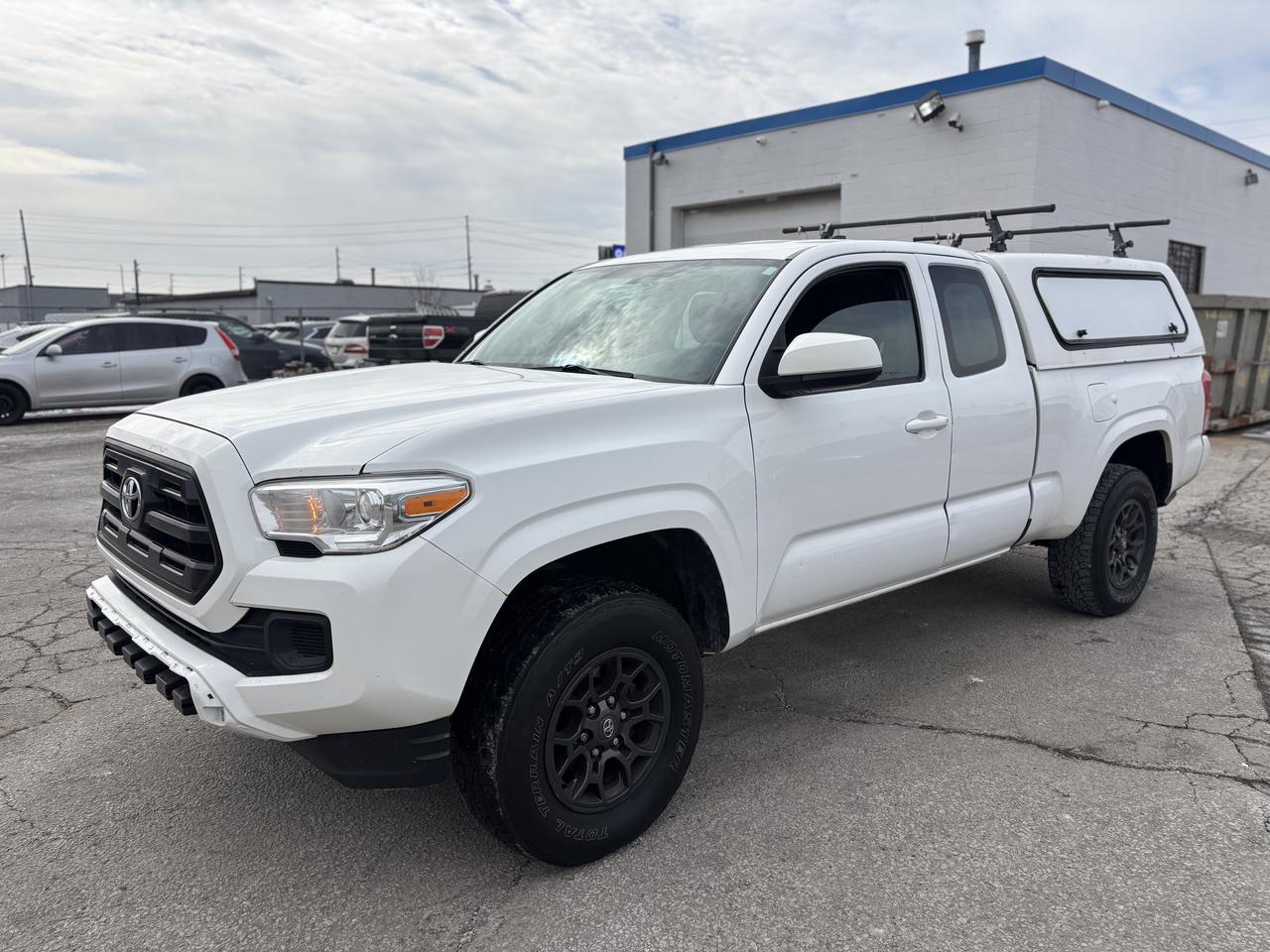 2016 Toyota Tacoma SR+