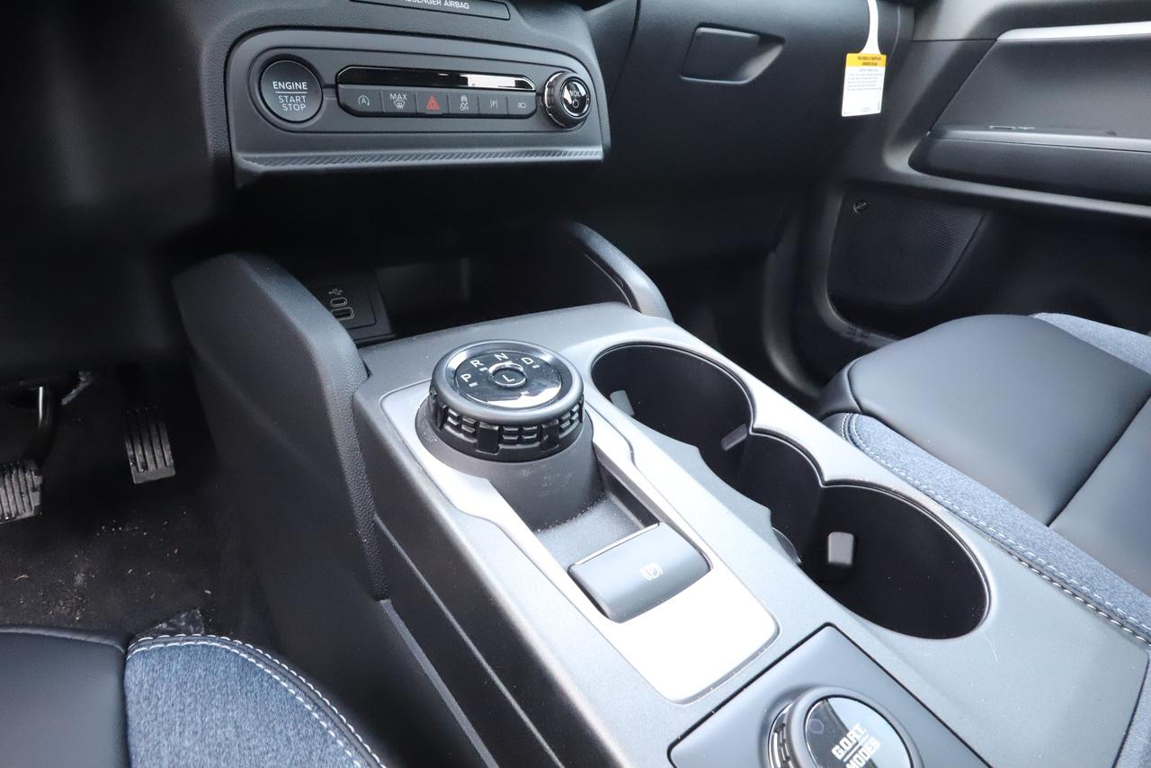 2026 Ford Bronco Sport Outer Banks 4x4 Photo