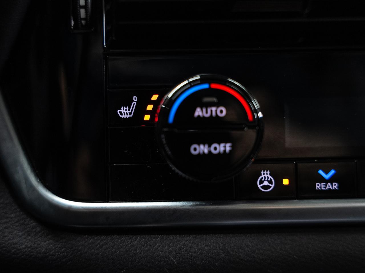2024 Nissan Rogue SL AWD | Nav | Leather | Panoroof | ACC | CarPlay Photo