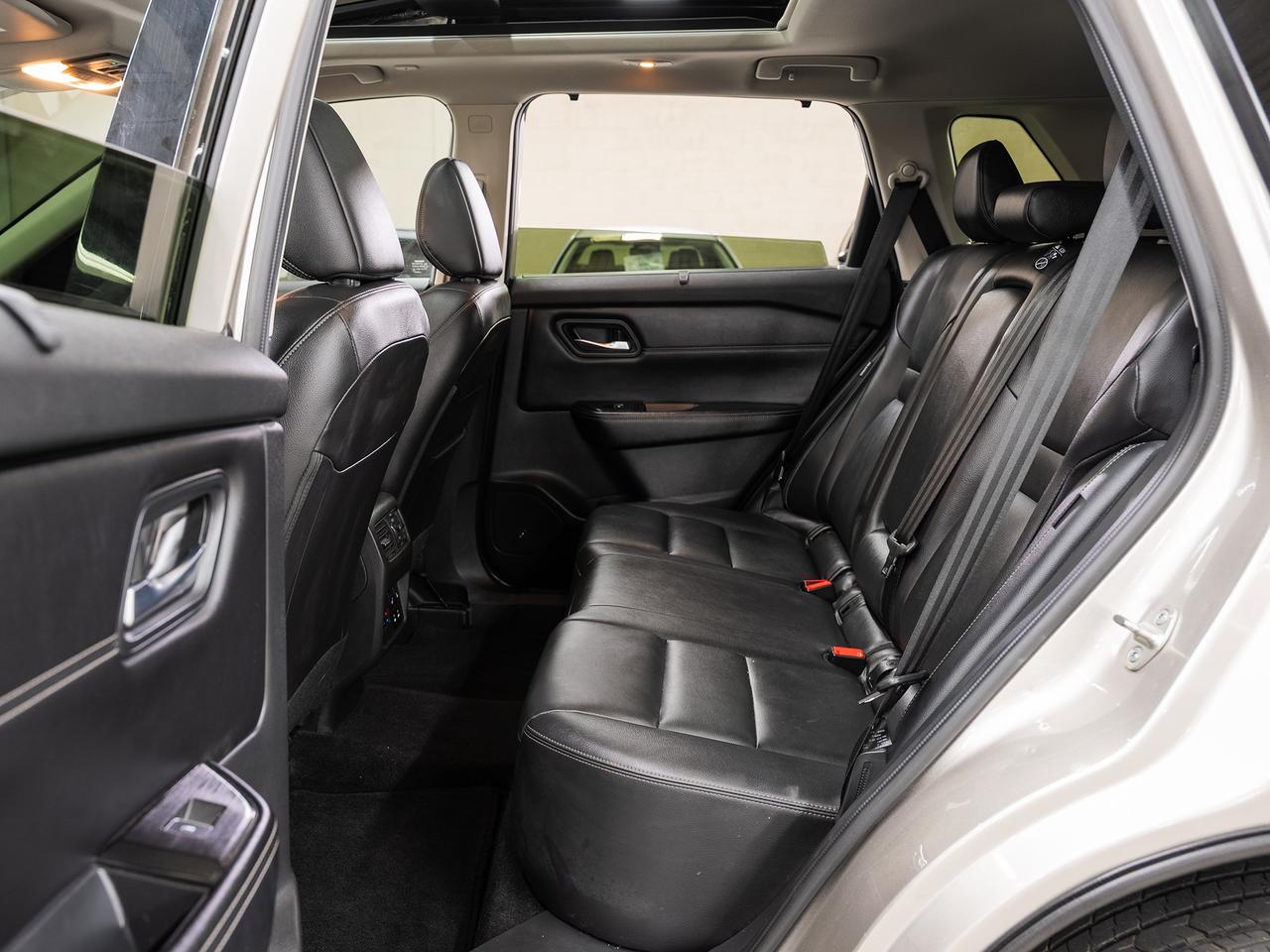 2024 Nissan Rogue SL AWD | Nav | Leather | Panoroof | ACC | CarPlay Photo
