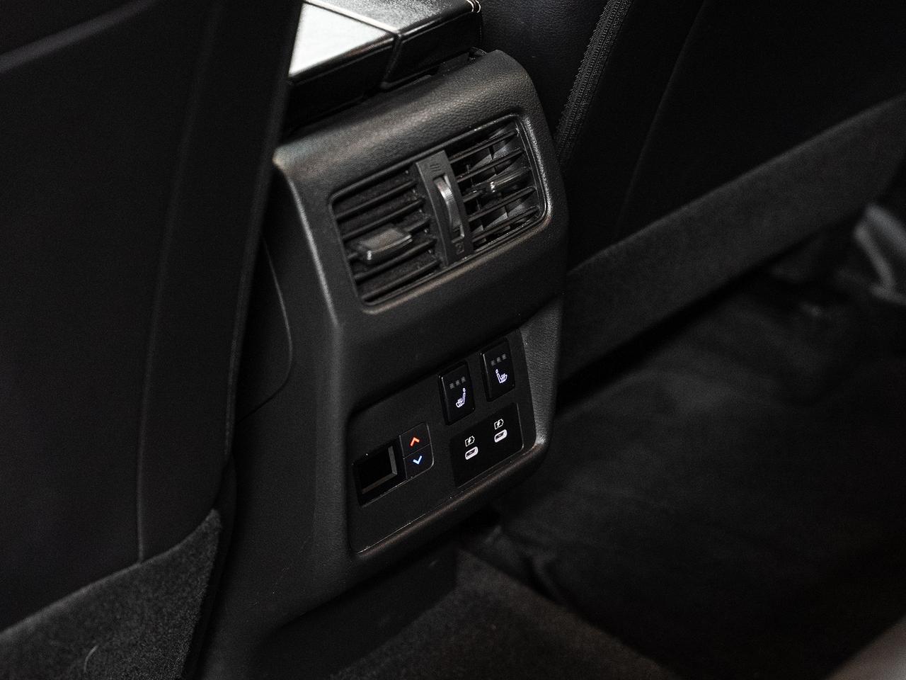 2024 Nissan Rogue SL AWD | Nav | Leather | Panoroof | ACC | CarPlay