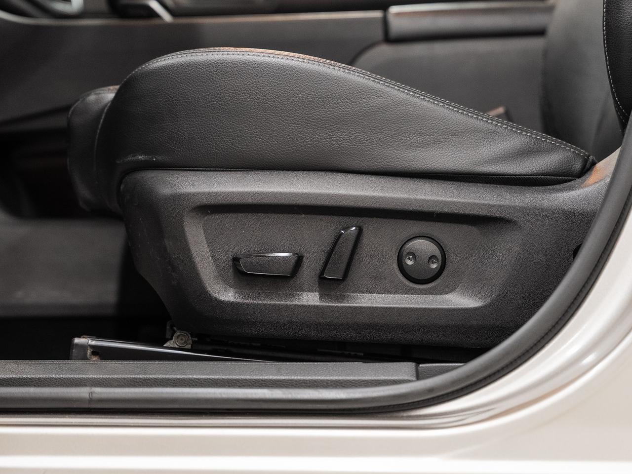 2024 Nissan Rogue SL AWD | Nav | Leather | Panoroof | ACC | CarPlay Photo