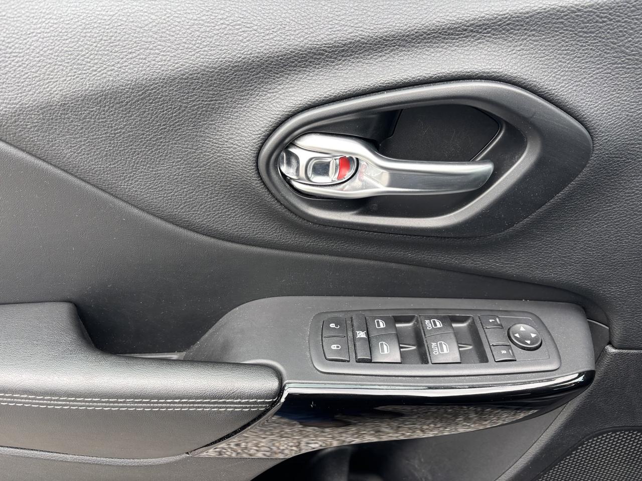 2021 Jeep Cherokee Altitude ~1 OWNER NO ACCIDENTS~ Photo