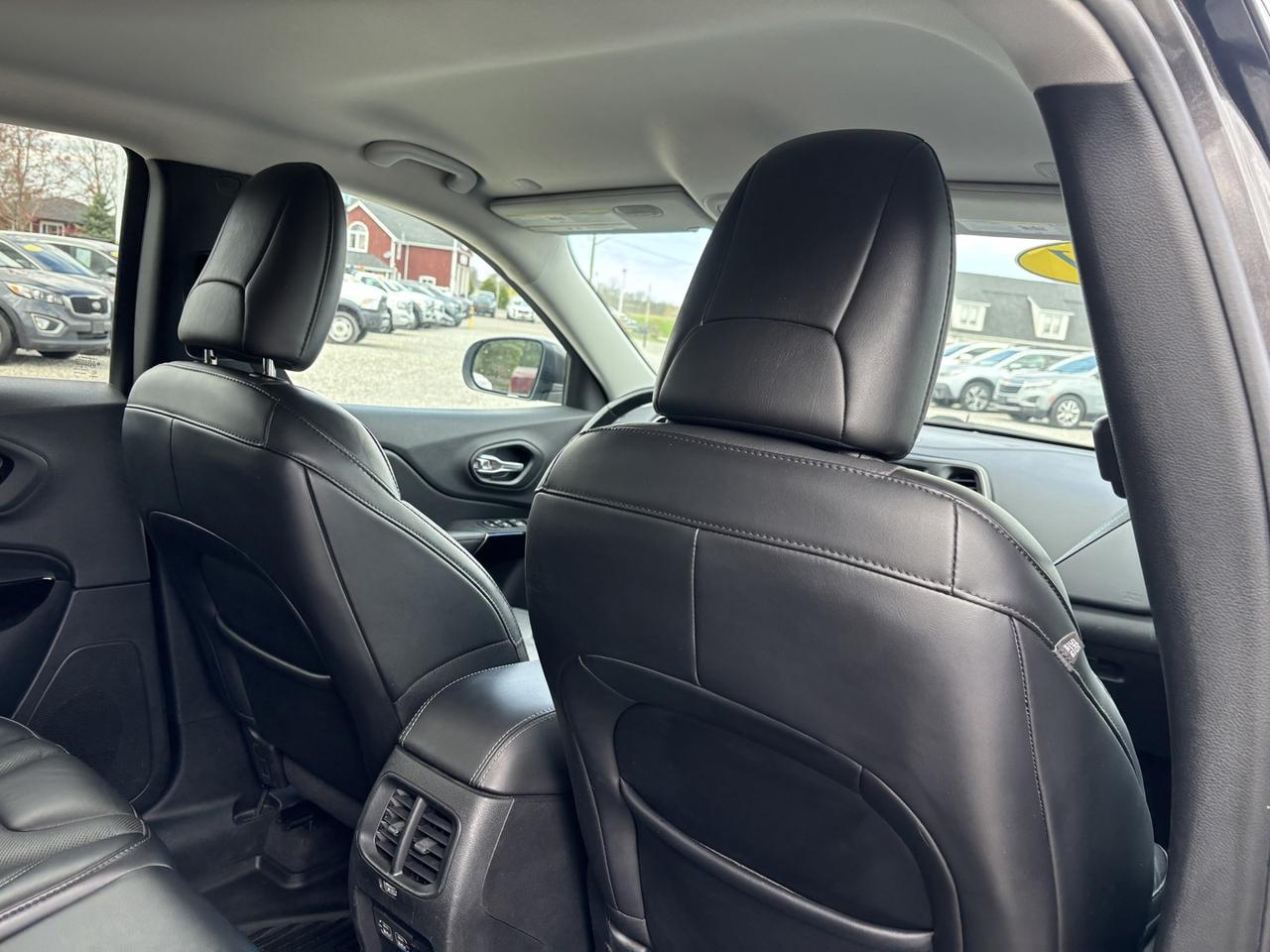 2021 Jeep Cherokee Altitude ~1 OWNER NO ACCIDENTS~ Photo