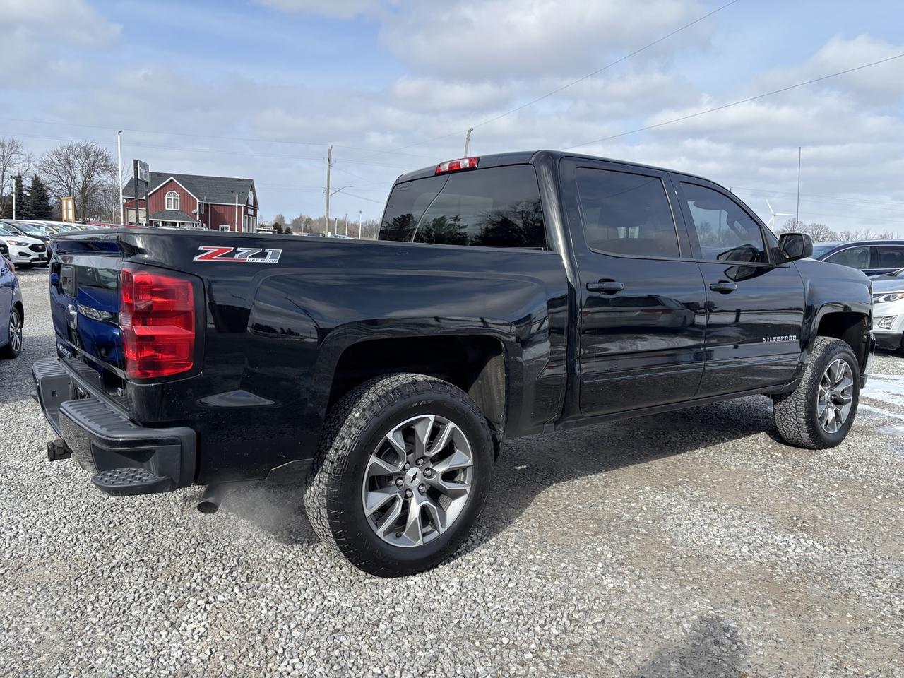 2017 Chevrolet Silverado 1500 LT ~SAFETY INCLUDED~CASH/FINANCE PRICE~ Photo4