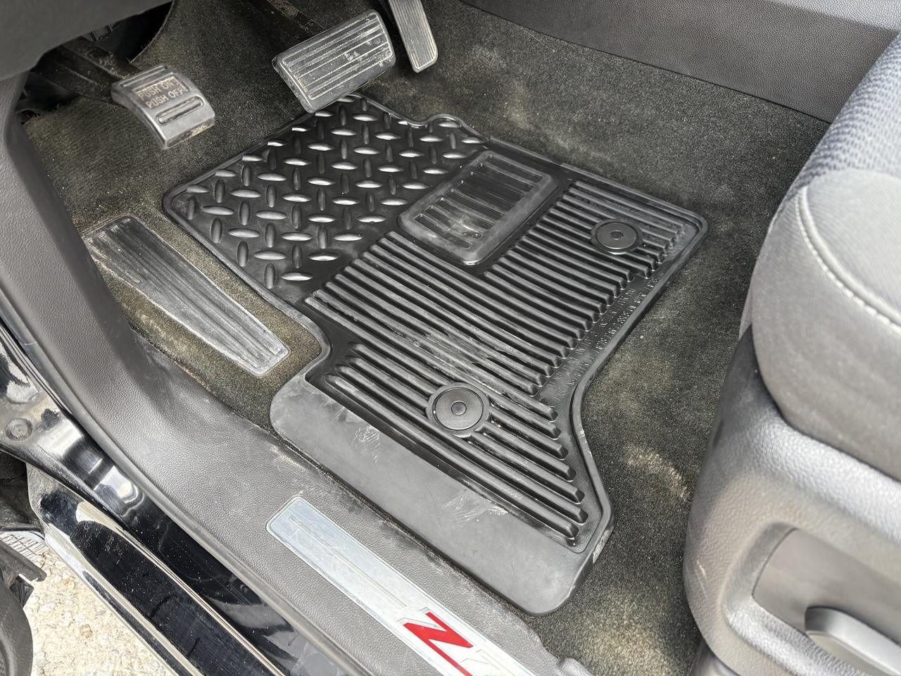 2017 Chevrolet Silverado 1500 LT ~SAFETY INCLUDED~CASH/FINANCE PRICE~ Photo