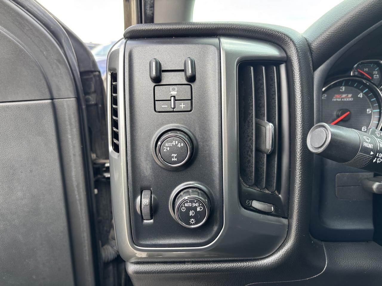 2017 Chevrolet Silverado 1500 LT ~SAFETY INCLUDED~CASH/FINANCE PRICE~ Photo