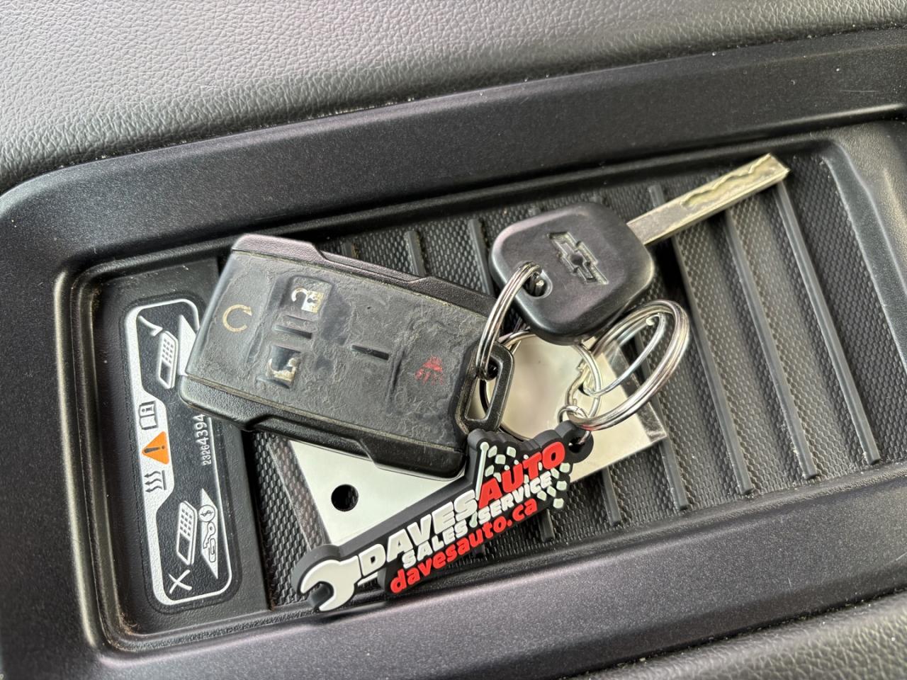 2017 Chevrolet Silverado 1500 LT ~SAFETY INCLUDED~CASH/FINANCE PRICE~ Photo