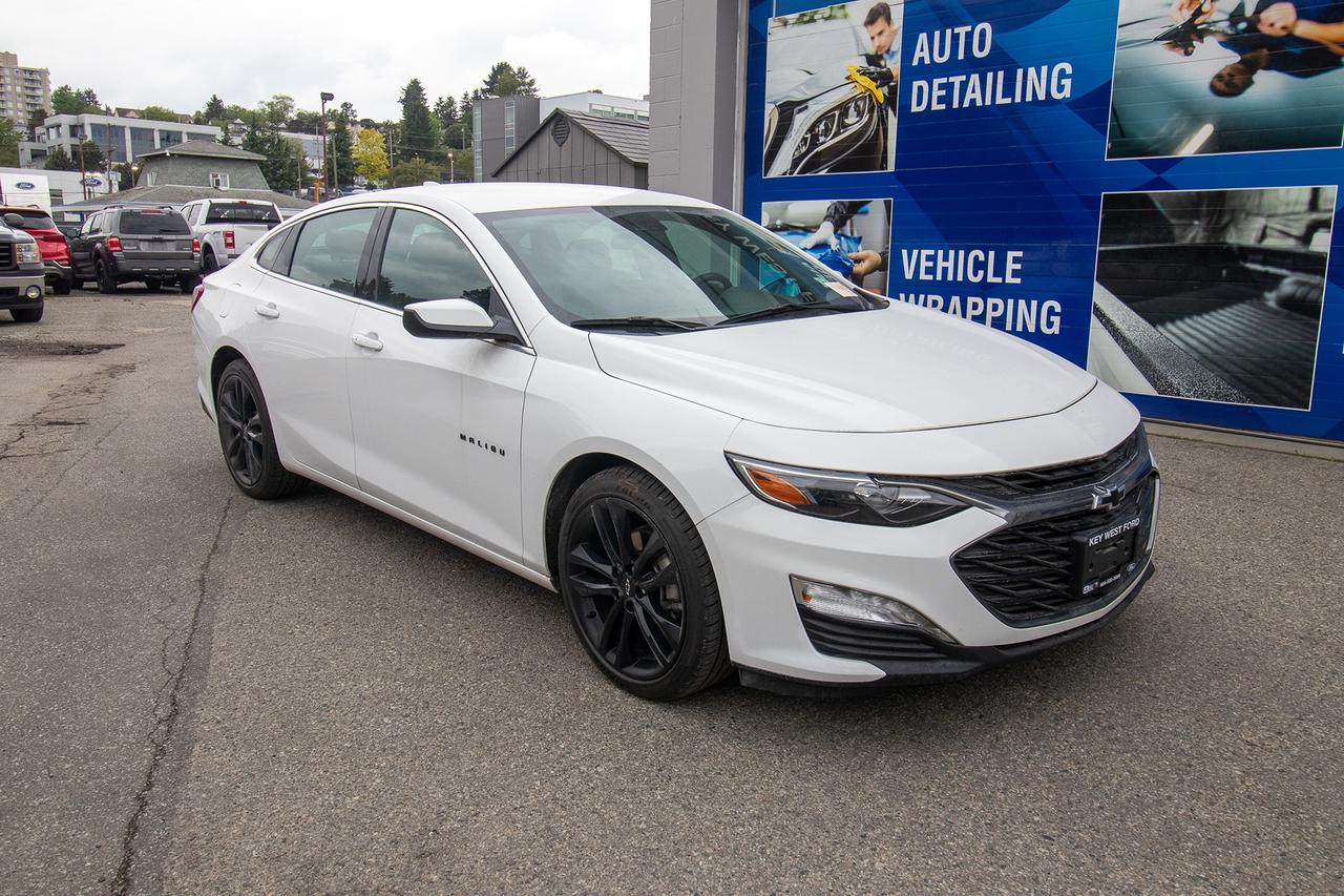 2024 Chevrolet Malibu 1LT Photo3