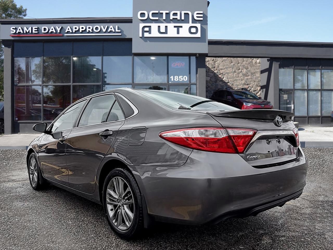 2017 Toyota Camry 4DR SDN I4 AUTO SE Photo