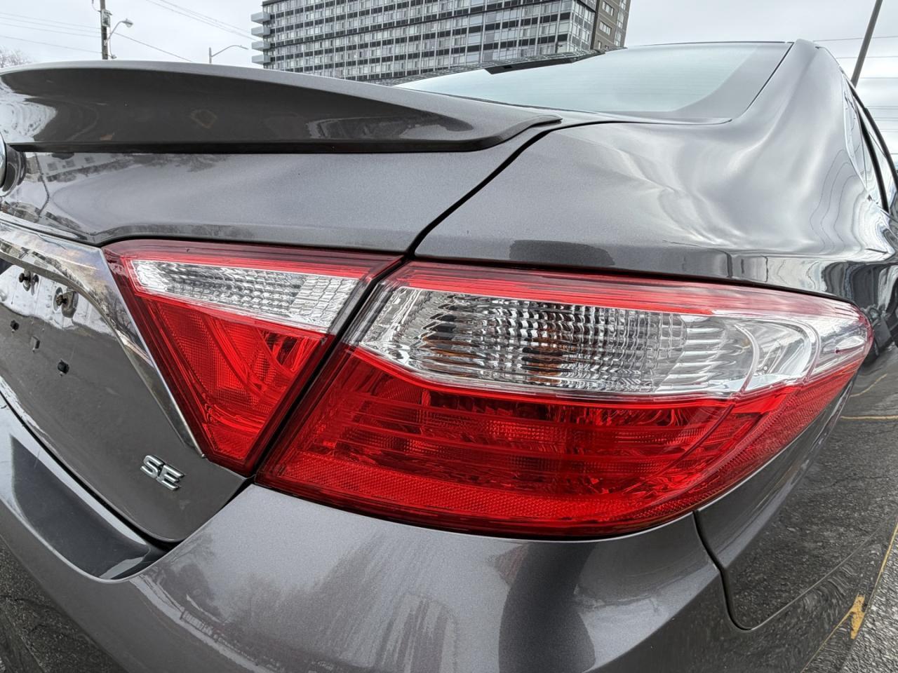2017 Toyota Camry 4DR SDN I4 AUTO SE Photo