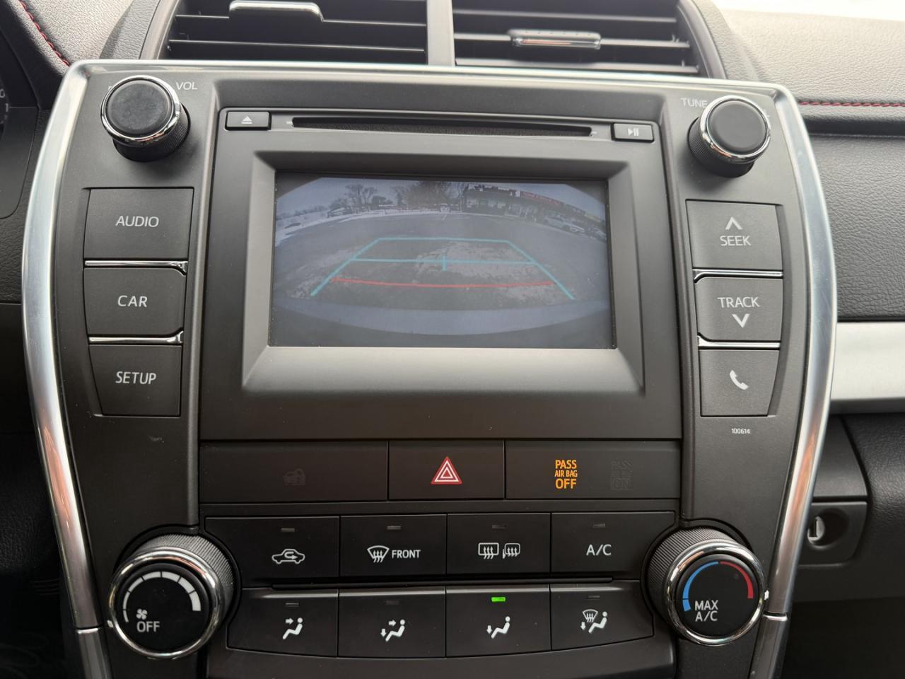2017 Toyota Camry 4DR SDN I4 AUTO SE Photo