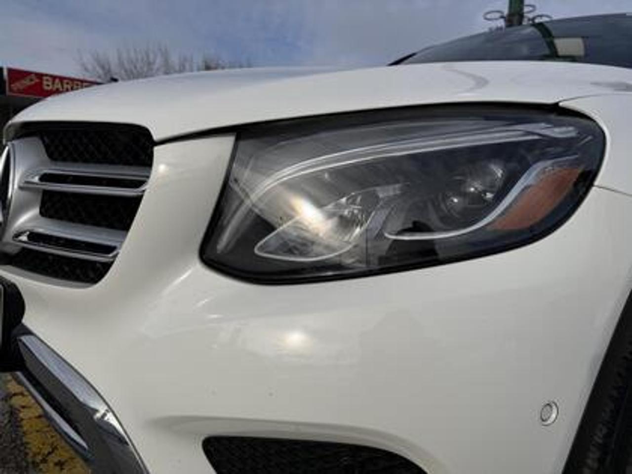 2019 Mercedes-Benz GLC GLC 300 4MATIC SUV Photo