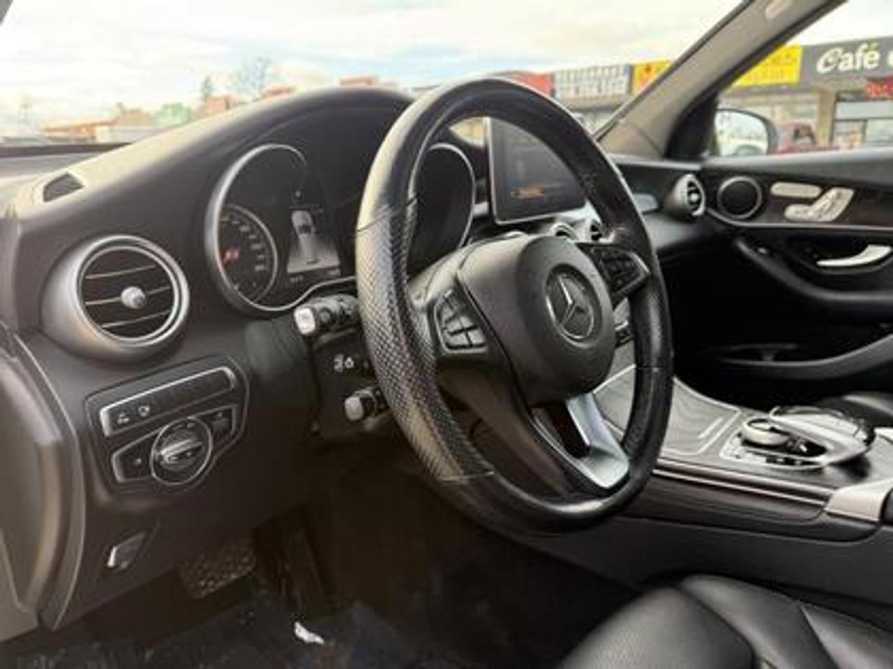 2019 Mercedes-Benz GLC GLC 300 4MATIC SUV Photo