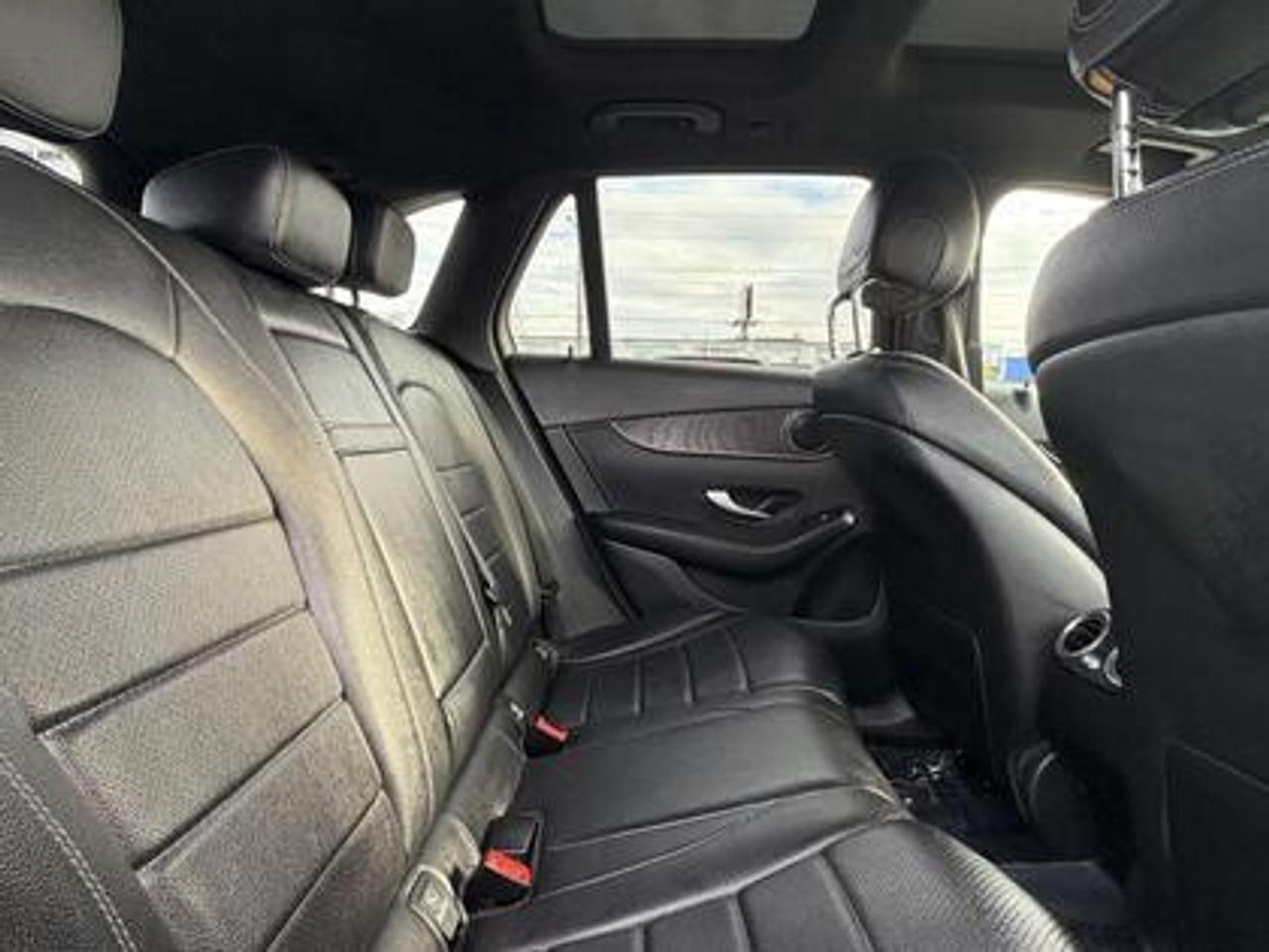 2019 Mercedes-Benz GLC GLC 300 4MATIC SUV Photo