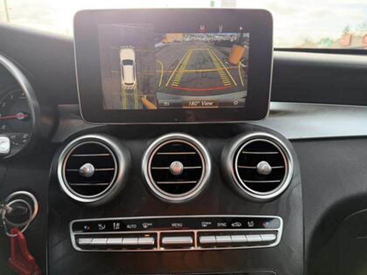 2019 Mercedes-Benz GLC GLC 300 4MATIC SUV Photo