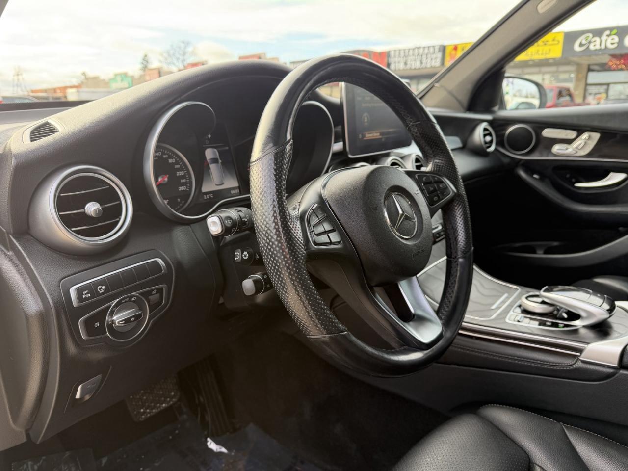 2019 Mercedes-Benz GLC GLC 300 4MATIC SUV Photo