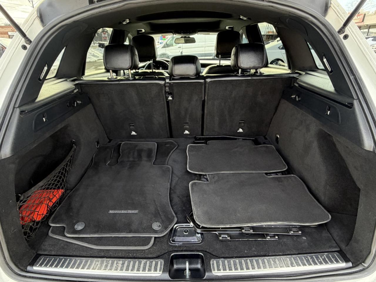 2019 Mercedes-Benz GLC GLC 300 4MATIC SUV Photo