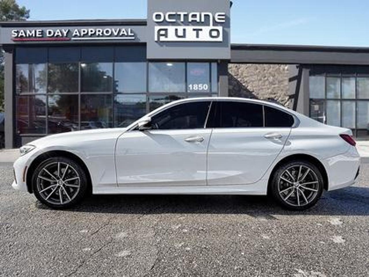2020 BMW 3 Series 330i xDrive Sedan Photo