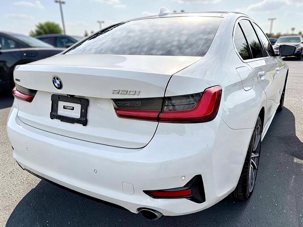 2020 BMW 3 Series 330i xDrive Sedan Photo