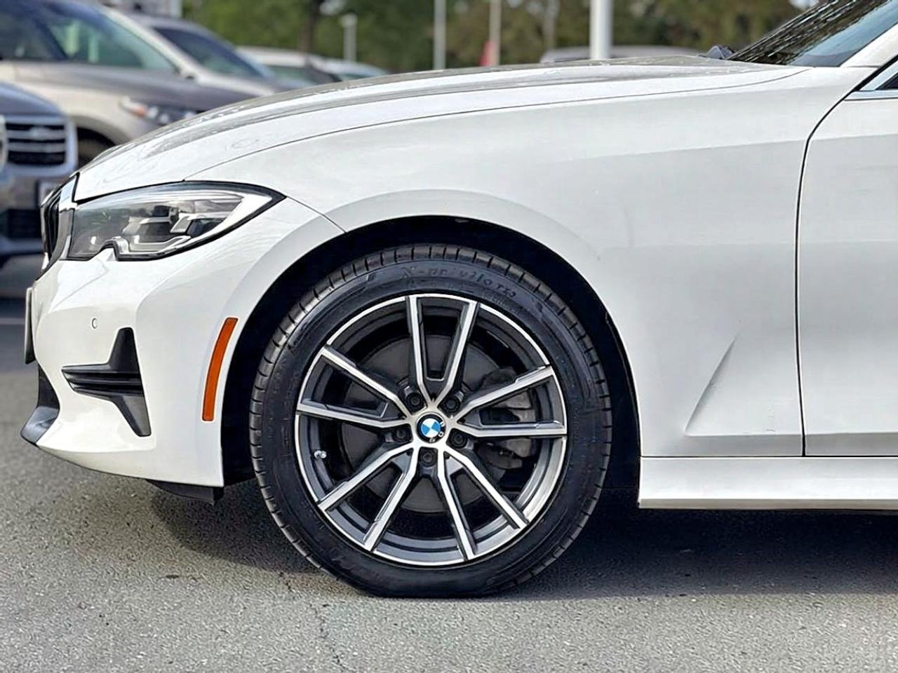 2020 BMW 3 Series 330i xDrive Sedan Photo