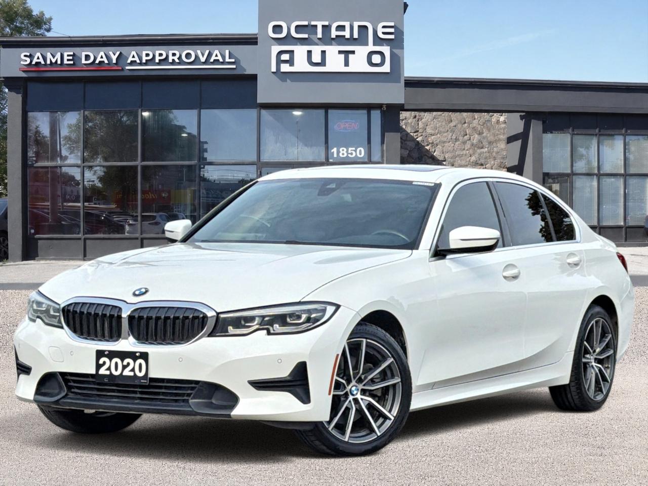 2020 BMW 3 Series 330i xDrive Sedan Photo