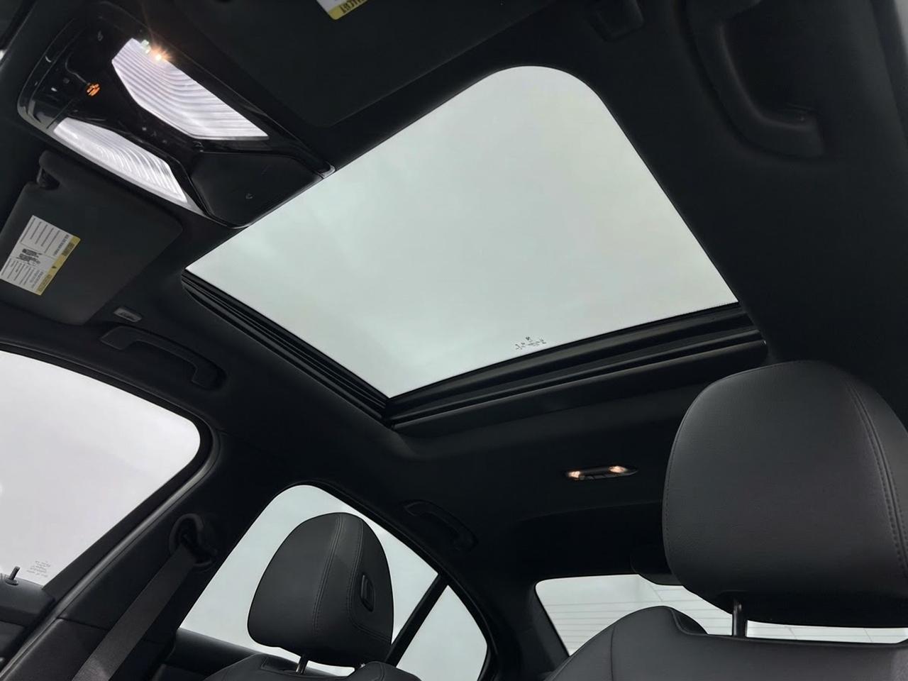 2020 BMW 3 Series 330i xDrive Sedan Photo