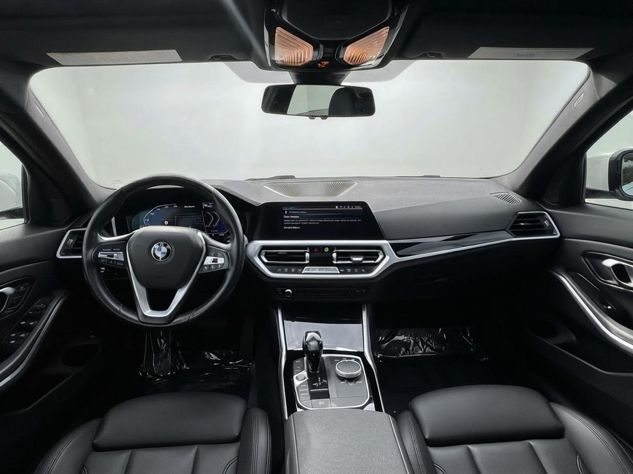 2020 BMW 3 Series 330i xDrive Sedan Photo