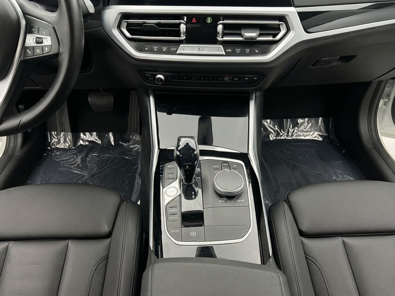 2020 BMW 3 Series 330i xDrive Sedan Photo