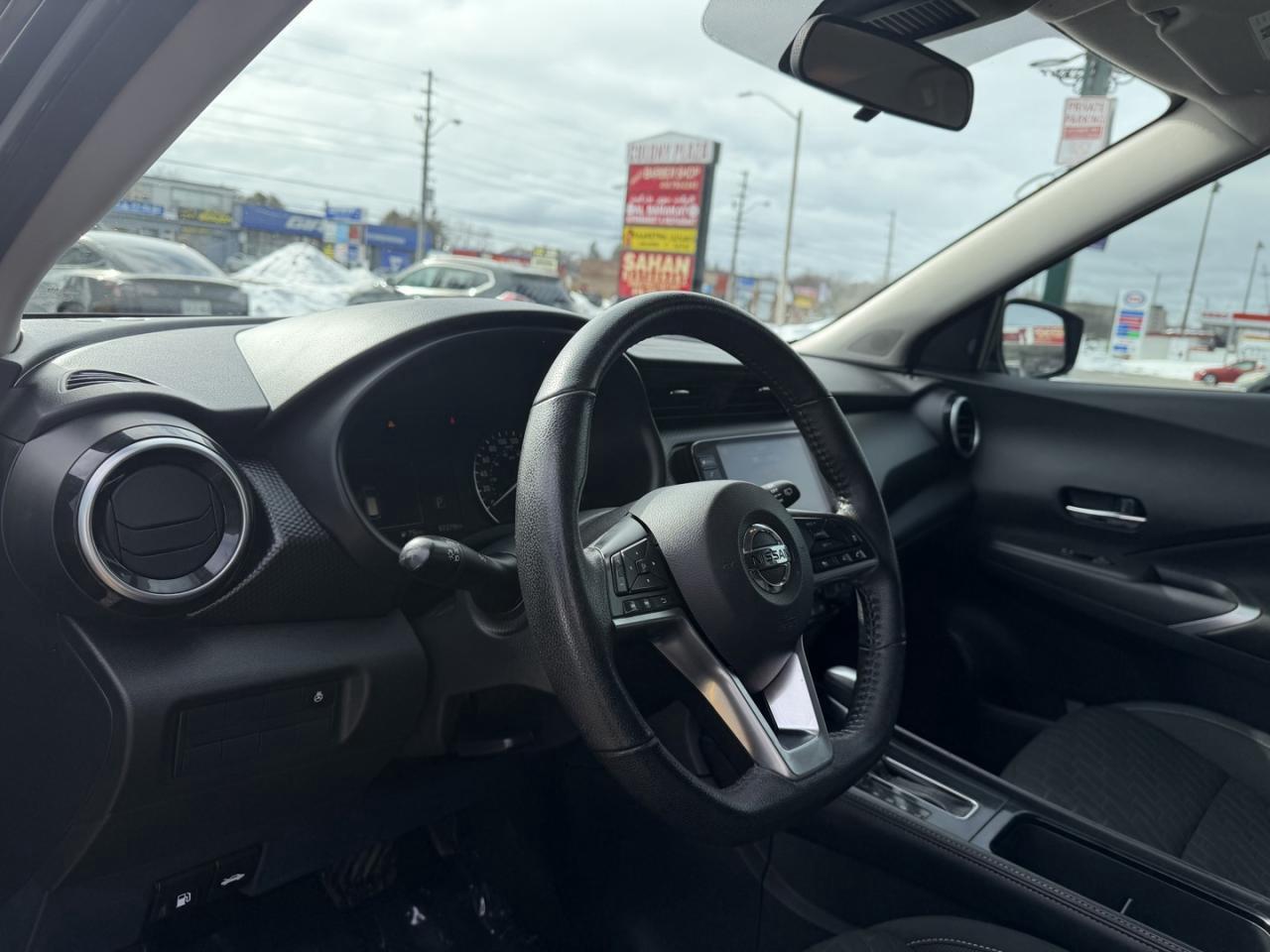 2021 Nissan Kicks SV FWD Photo