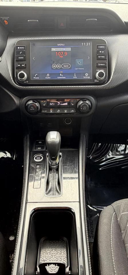 2021 Nissan Kicks SV FWD Photo