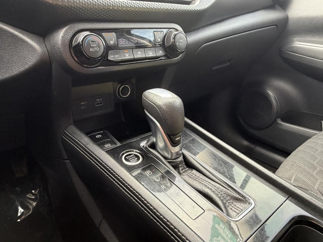 2021 Nissan Kicks SV FWD Photo