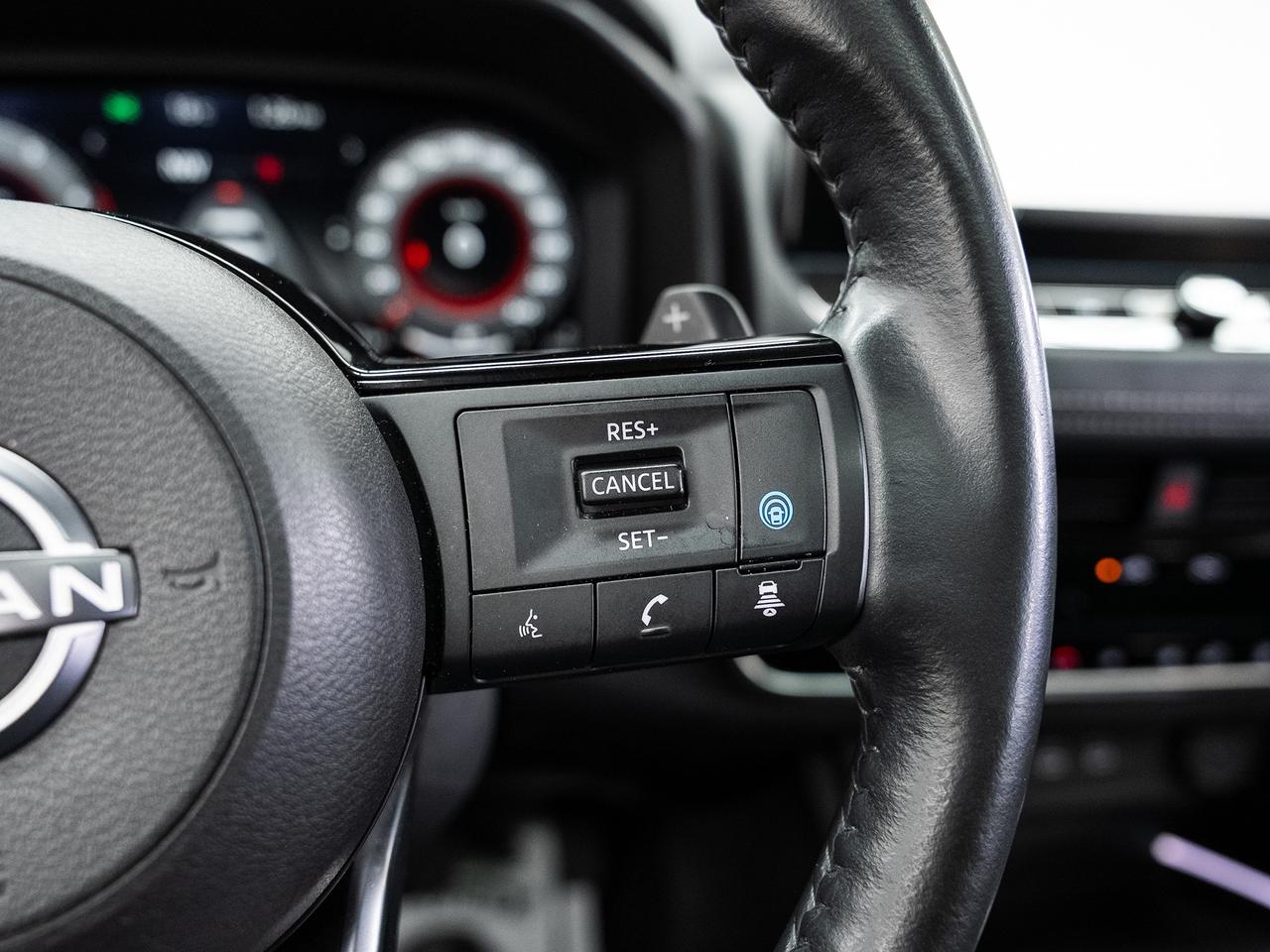 2024 Nissan Rogue SL AWD | Nav | Leather | Panoroof | ACC | CarPlay Photo