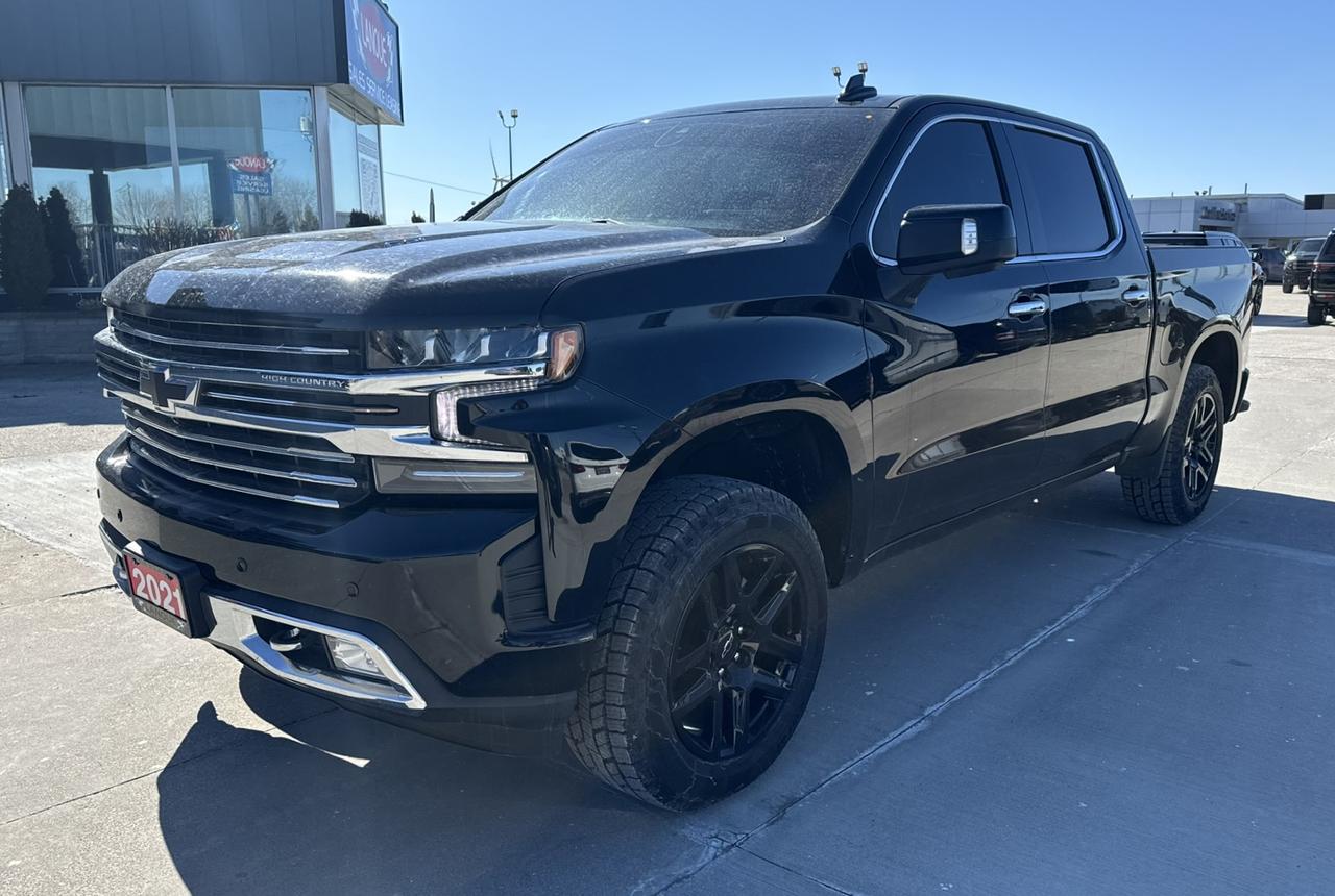 2021 Chevrolet Silverado 1500 4WD Crew Cab 147" High Country