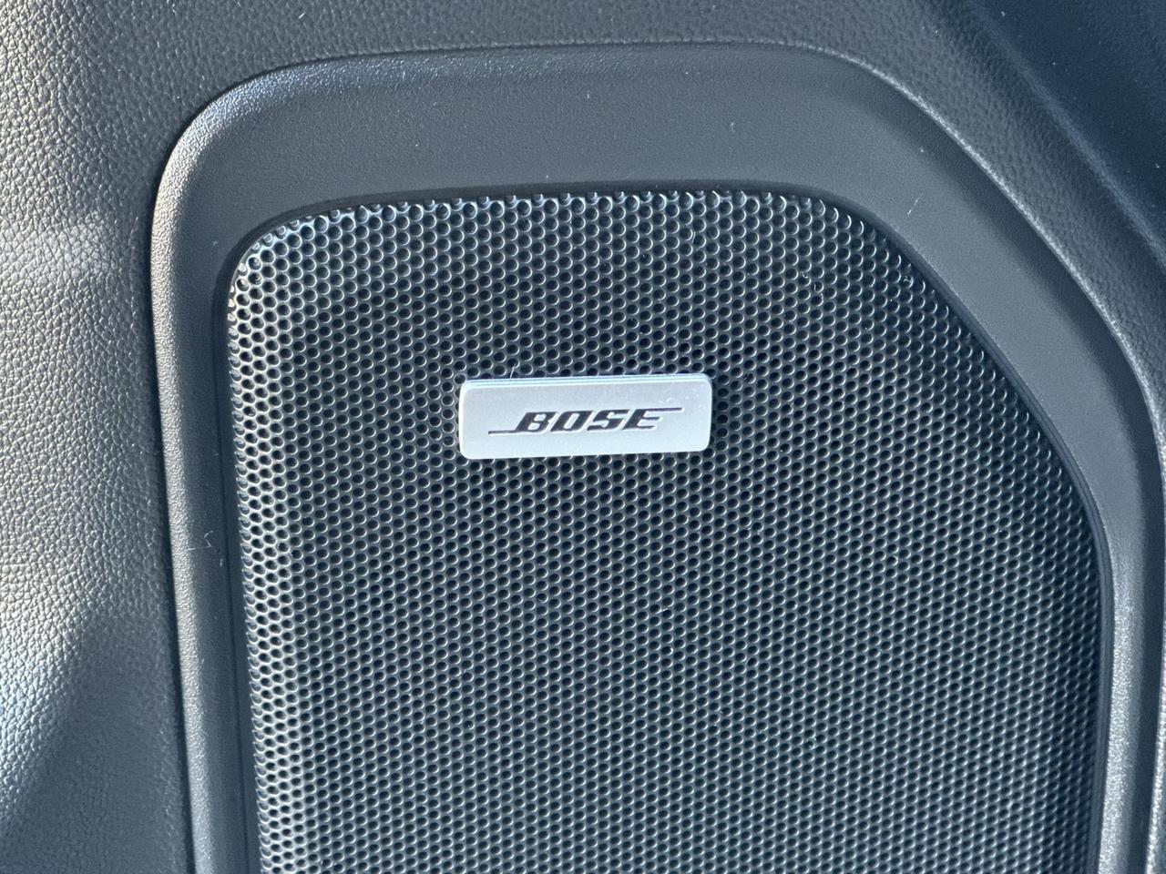 2021 Chevrolet Silverado 1500 4WD Crew Cab 147" High Country Photo