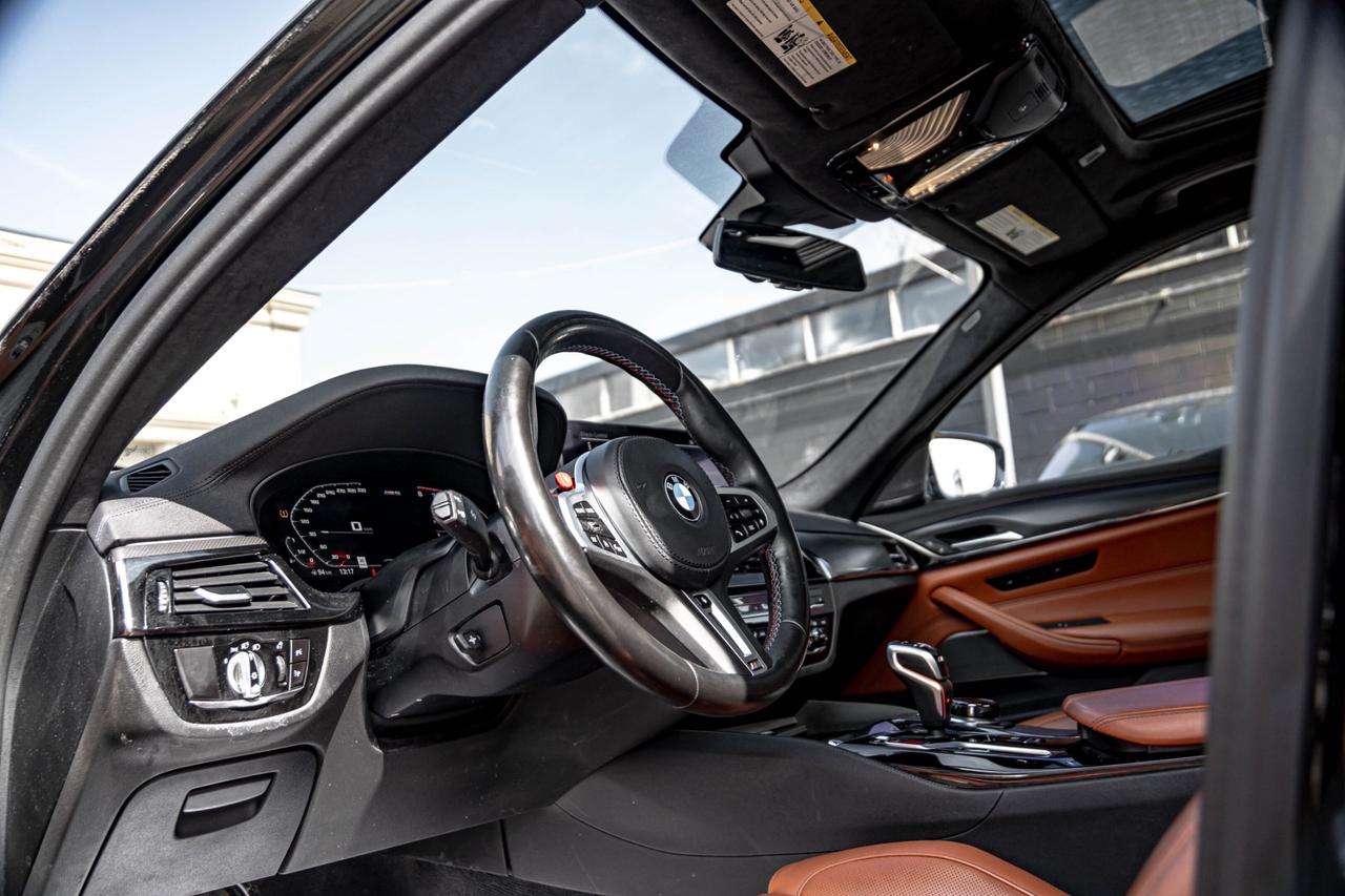 2021 BMW M5 COMPETITION AWD | HUD | NAVI | SUNROOF | Photo