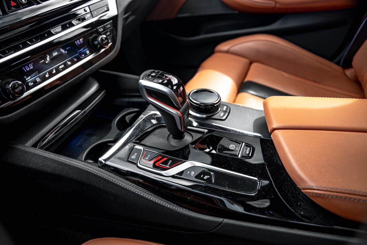 2021 BMW M5 COMPETITION AWD | HUD | NAVI | SUNROOF | Photo