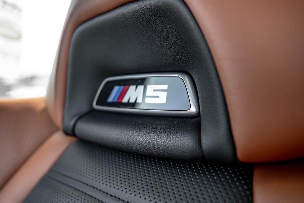 2021 BMW M5 COMPETITION AWD | HUD | NAVI | SUNROOF | Photo