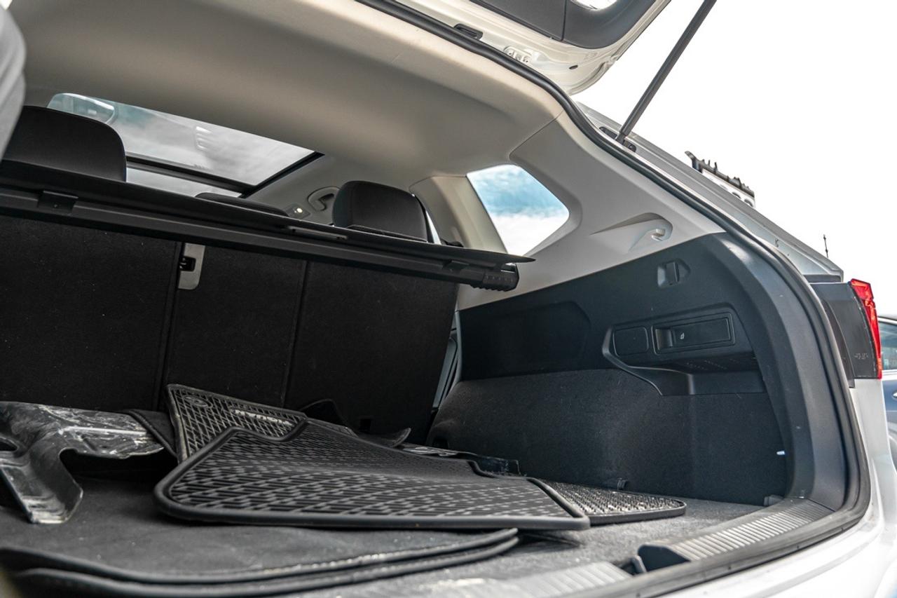 2023 Volkswagen Tiguan COMFORTLINE 4MOTION PANO CLEAN CARFAX HEATED Photo