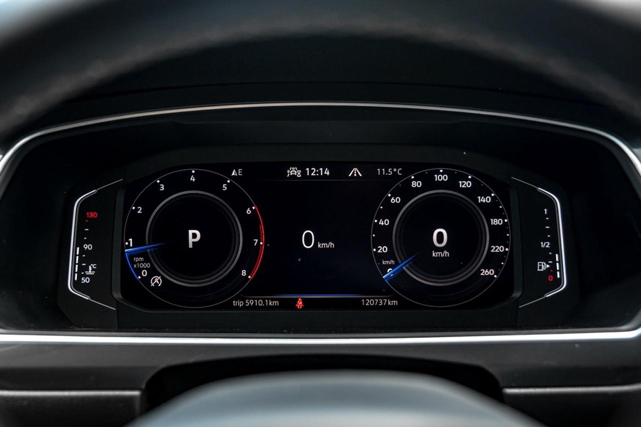 2023 Volkswagen Tiguan COMFORTLINE 4MOTION PANO CLEAN CARFAX HEATED Photo