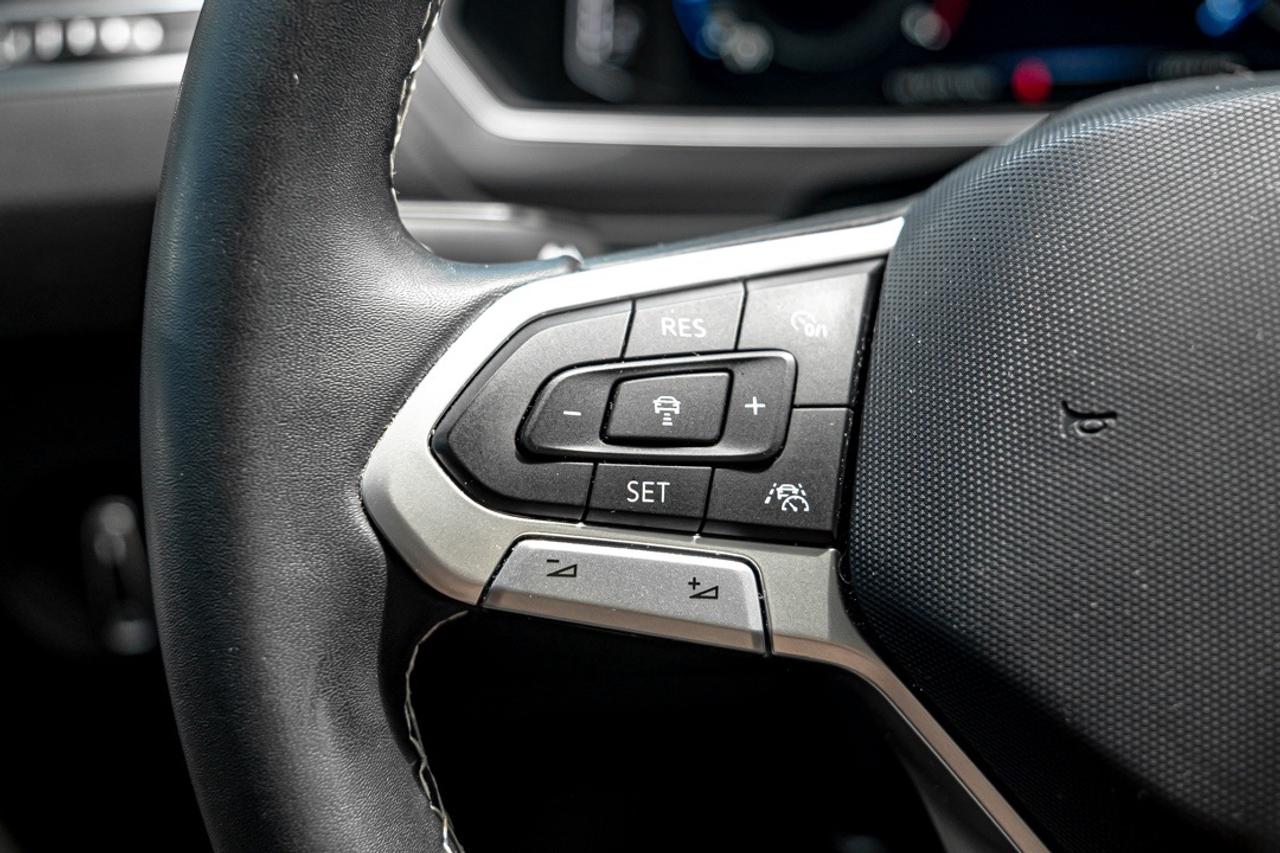 2023 Volkswagen Tiguan COMFORTLINE 4MOTION PANO CLEAN CARFAX HEATED Photo