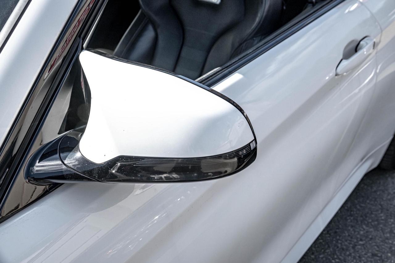 2015 BMW M4 COUPE | CLEAN CARFAX | CARBON PKG | NAVI | SUNROOF Photo