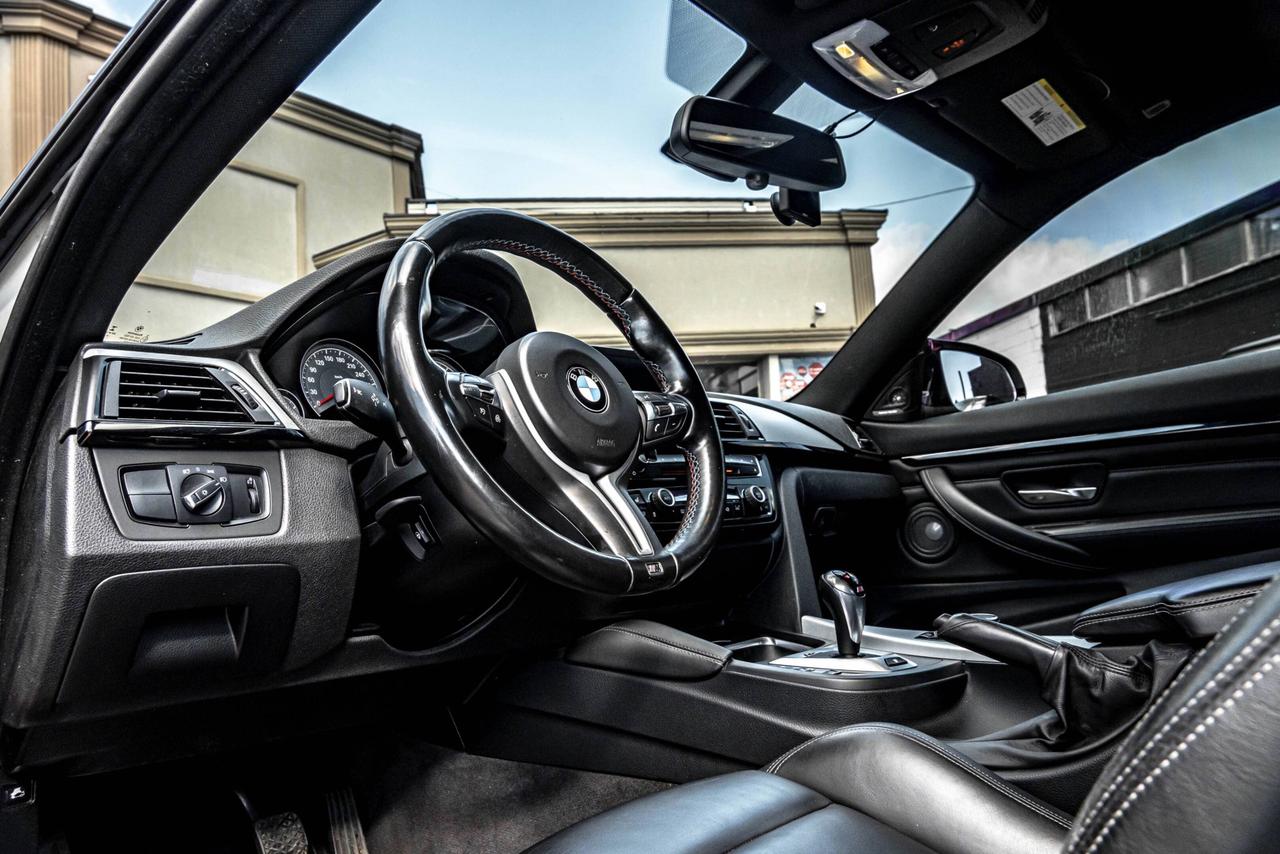 2015 BMW M4 COUPE | CLEAN CARFAX | CARBON PKG | NAVI | SUNROOF Photo