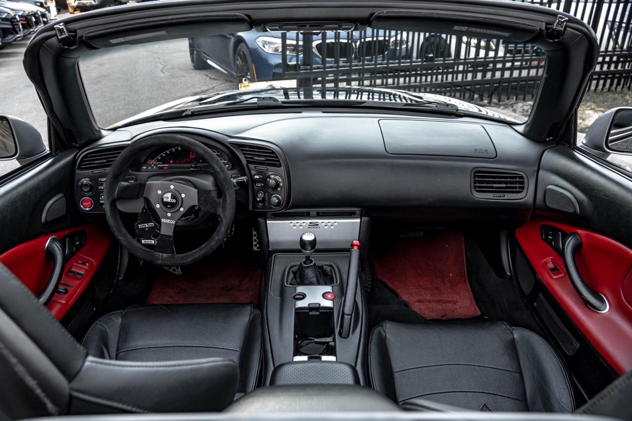 2005 Honda S2000 CONVERTIBLE |6 SPEED |PUSH START |CARBON FIBER HOO Photo