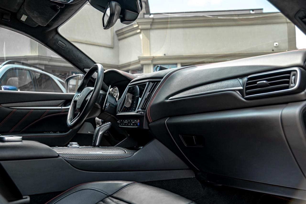 2021 Maserati Levante TROFEO | AWD | V8 | FACTORY FERRARI ENGINE | CARBO Photo