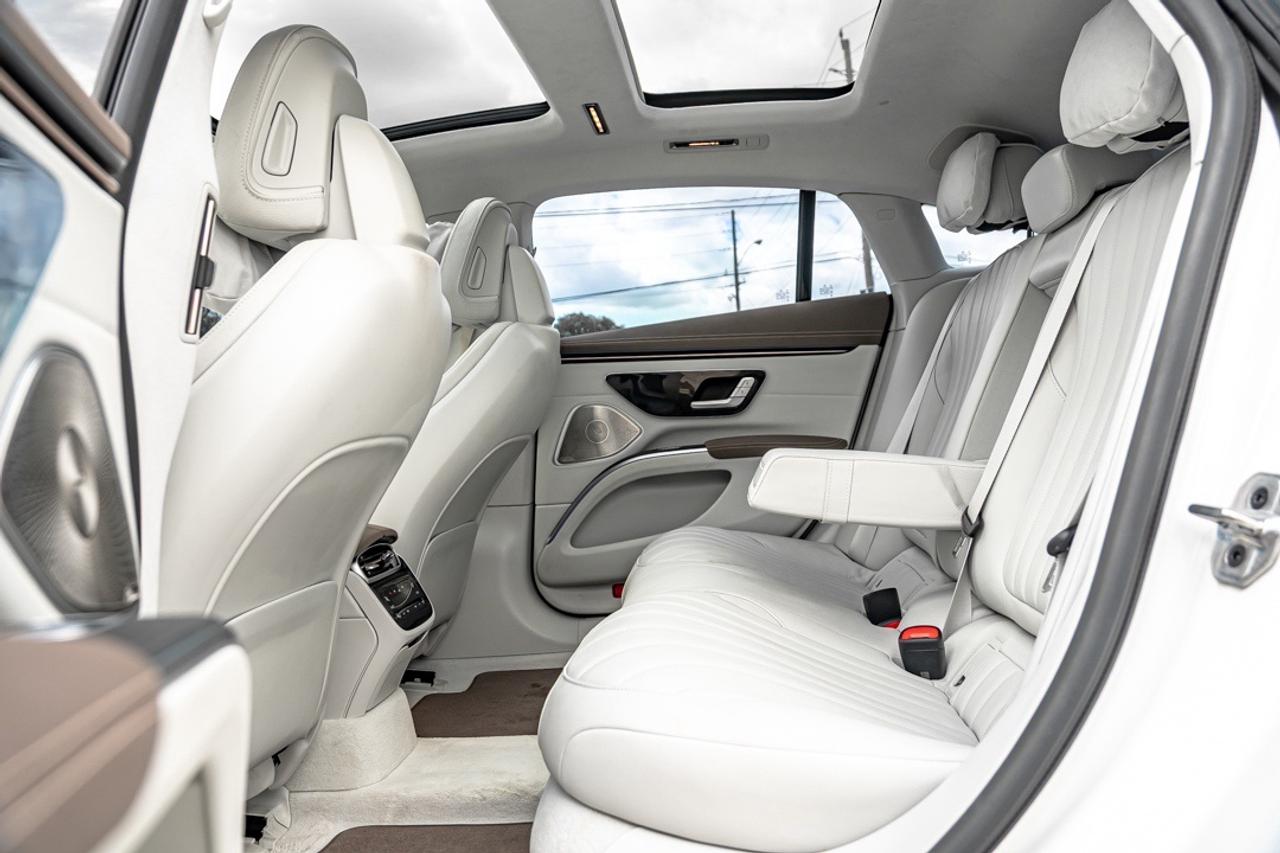 2022 Mercedes-Benz E-Class EQS 450+ | AMG PKG | WOOD TRIM | BURMESTER | Photo