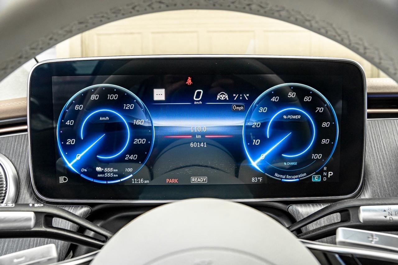 2022 Mercedes-Benz E-Class EQS 450+ | AMG PKG | WOOD TRIM | BURMESTER | Photo