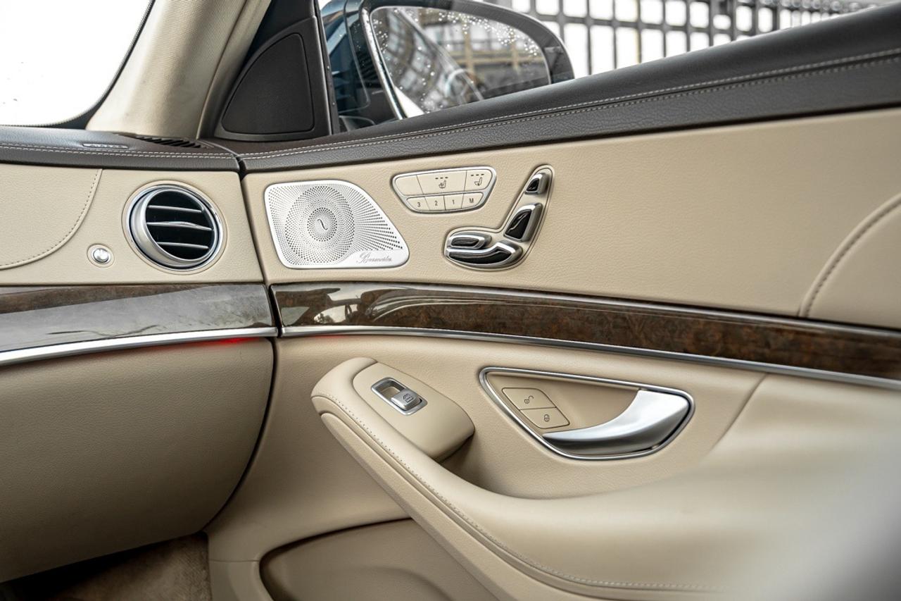 2017 Mercedes-Benz S-Class S550 4MATIC | AMG PKG | HUDS | MASSAGE SEATS | PAN Photo