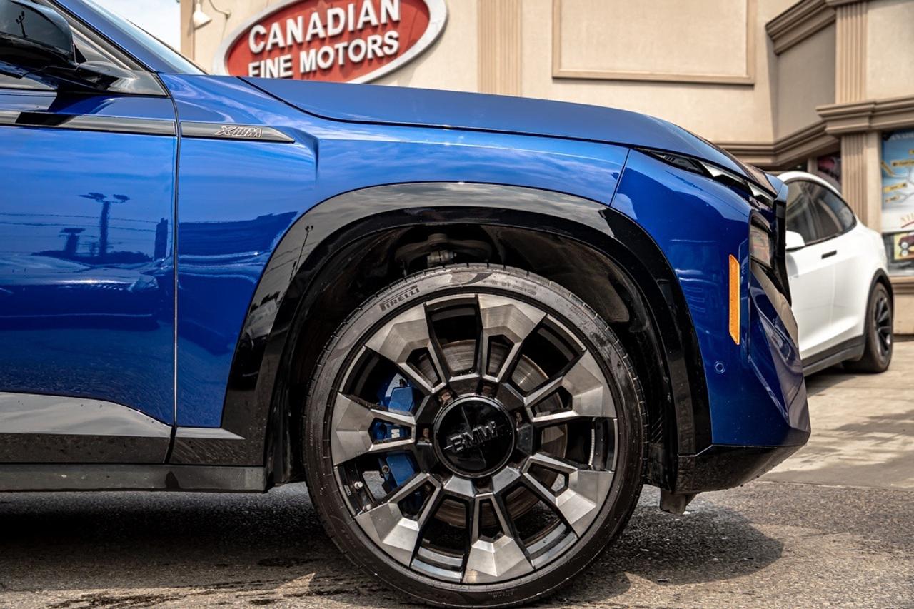 2023 BMW XM PLUG-IN HYBRID M POWER PKG CARBON FIBER PKG CL Photo